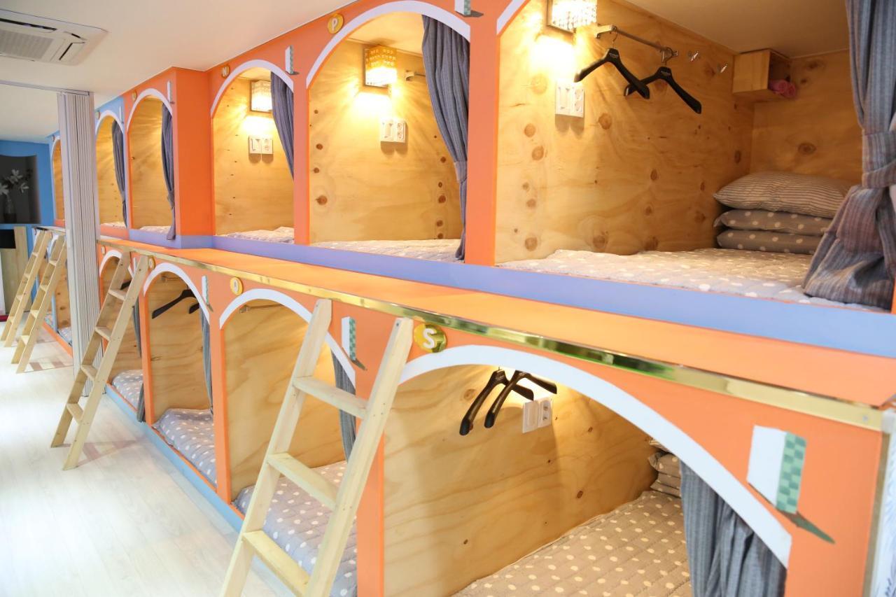 Coco Capsule Guesthouse Puszan Kültér fotó